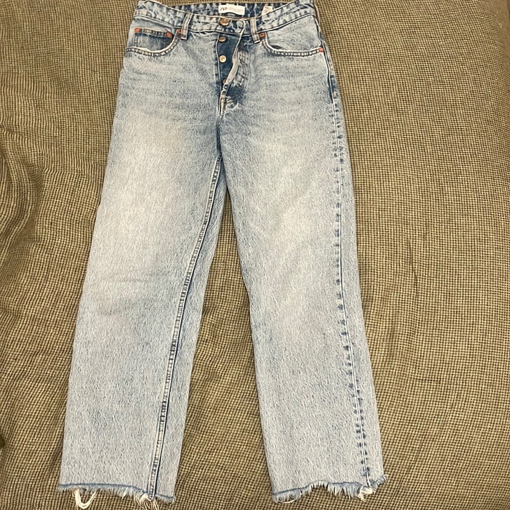 zara light wash jeans
